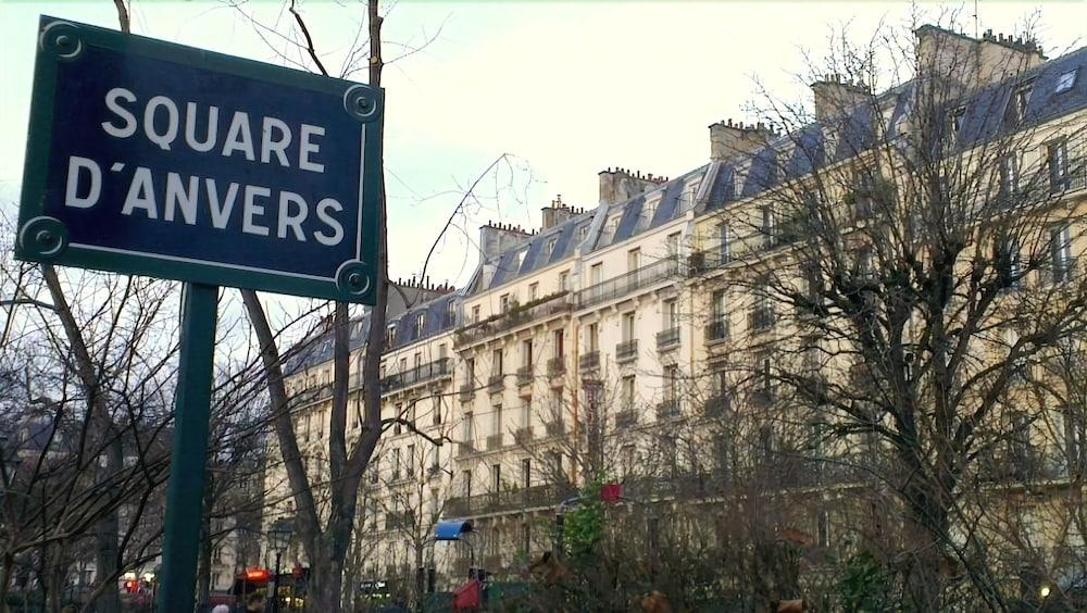 Hotel Du Square D'Anvers Paris Exterior foto